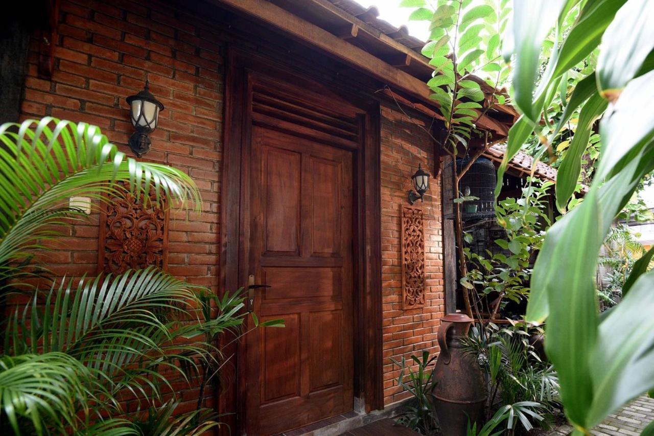 Ndalem Maharani Guest House Yogyakarta Eksteriør bilde